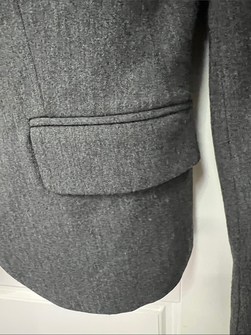 Express Women's Gray Single-Button Tailored Blazer Jacket - Picture 4 of 6